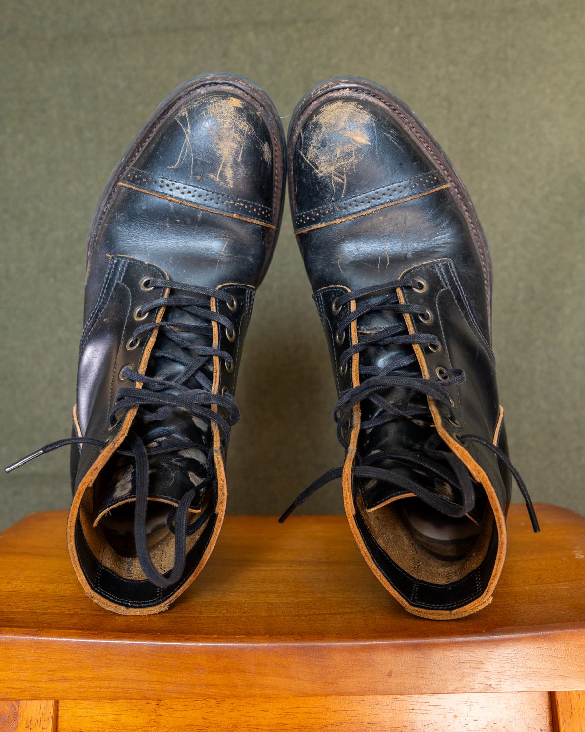 Photo by StarWarrior on April 4, 2025 of the Luosjiet Captoe Service Boot in Teacore OTA Cowhide.