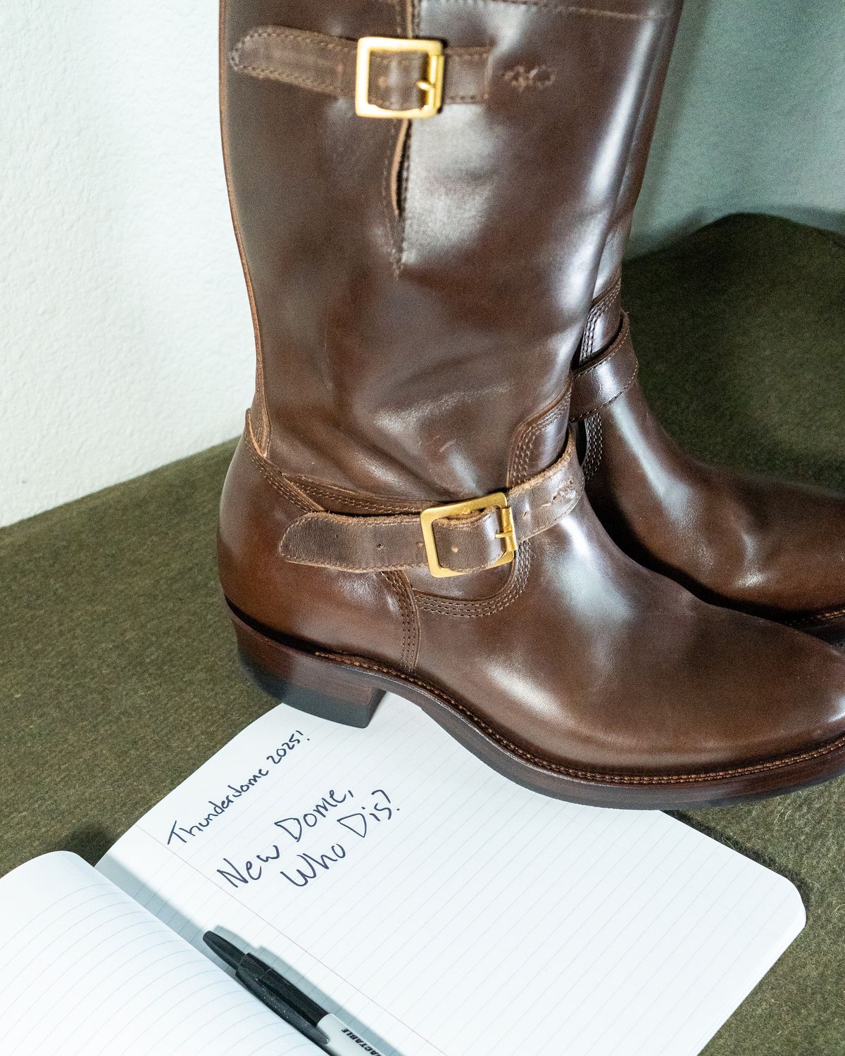 Photo by StarWarrior on October 3, 2025 of the Quan Shoemaker Engineer in Maryam Brown Horsebutt.