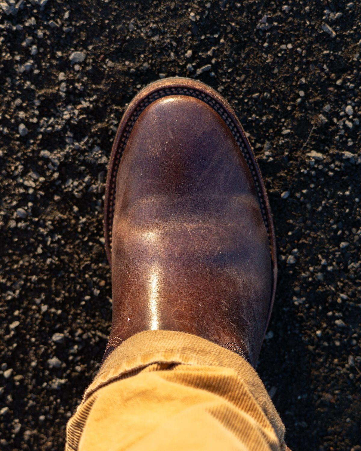 Photo by Frugal.Sole on January 28, 2026 of the Quan Shoemaker Engineer in Maryam Brown Horsebutt.