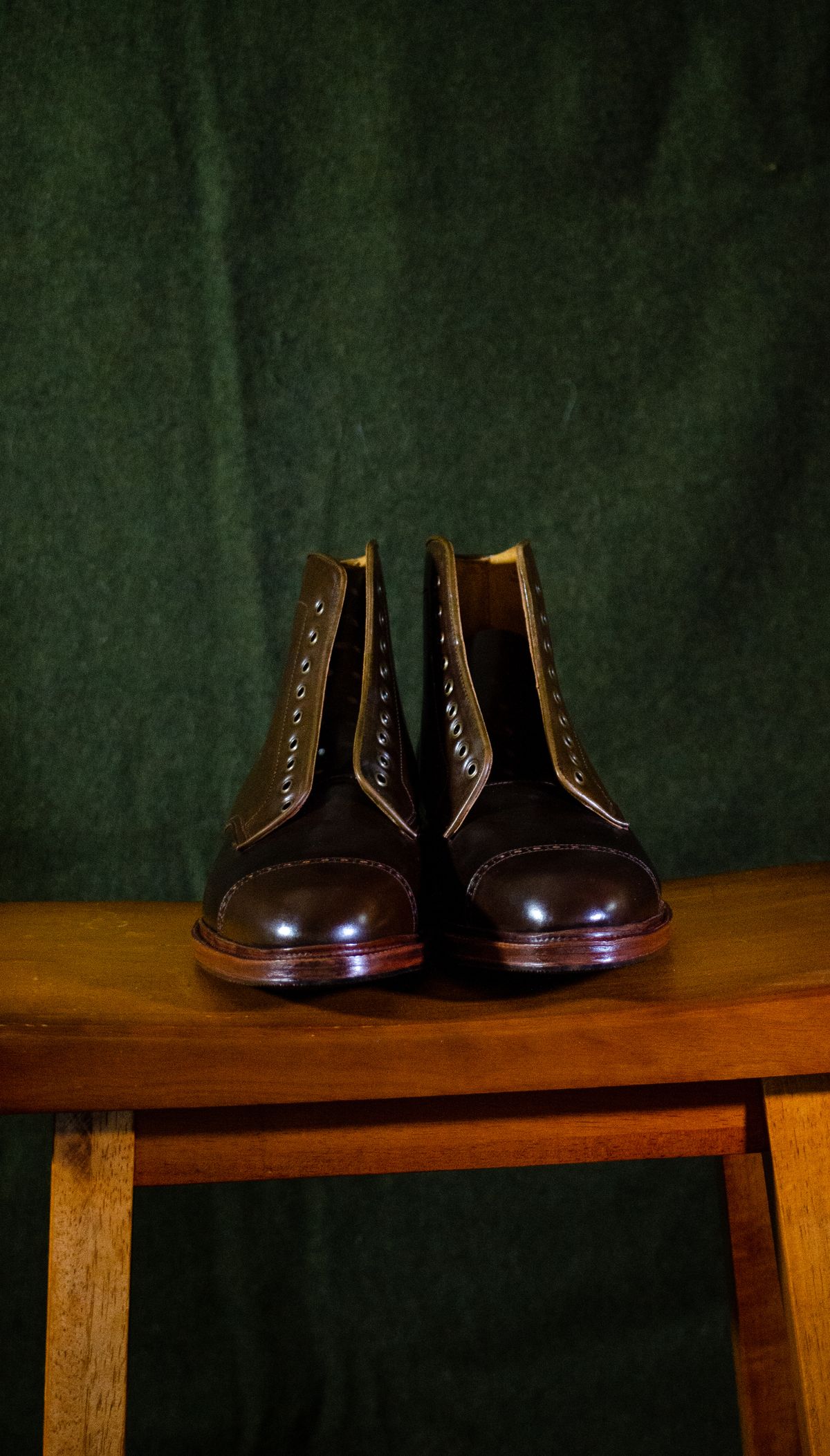 Photo by StarWarrior on October 2, 2024 of the Meermin Derby Boot in Shinki Olive Shell Cordovan.