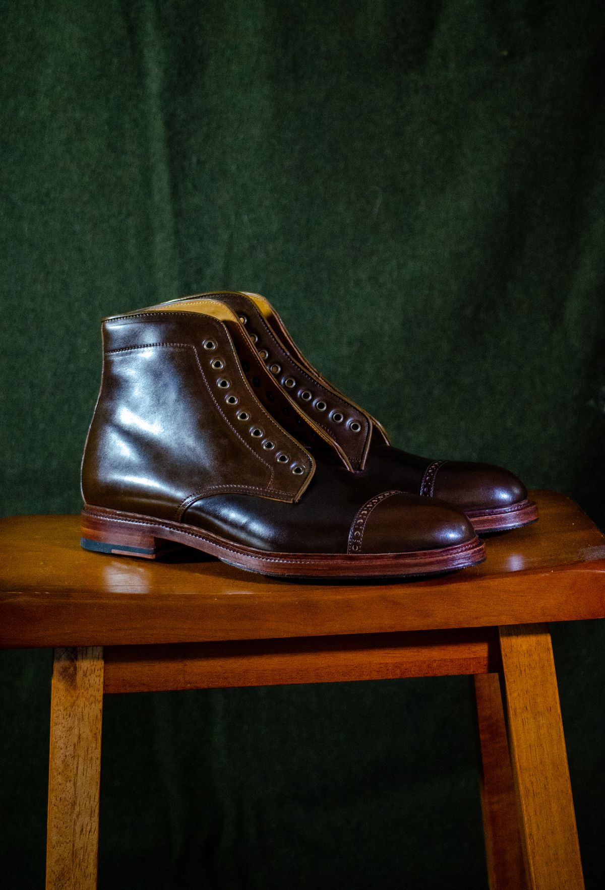 Photo by StarWarrior on October 2, 2024 of the Meermin Derby Boot in Shinki Olive Shell Cordovan.