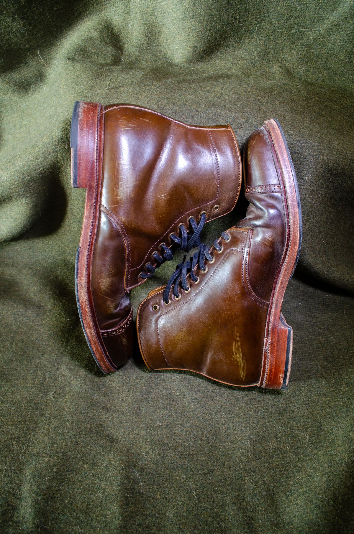 Photo by StarWarrior on December 4, 2024 of the Meermin Derby Boot in Shinki Olive Shell Cordovan.