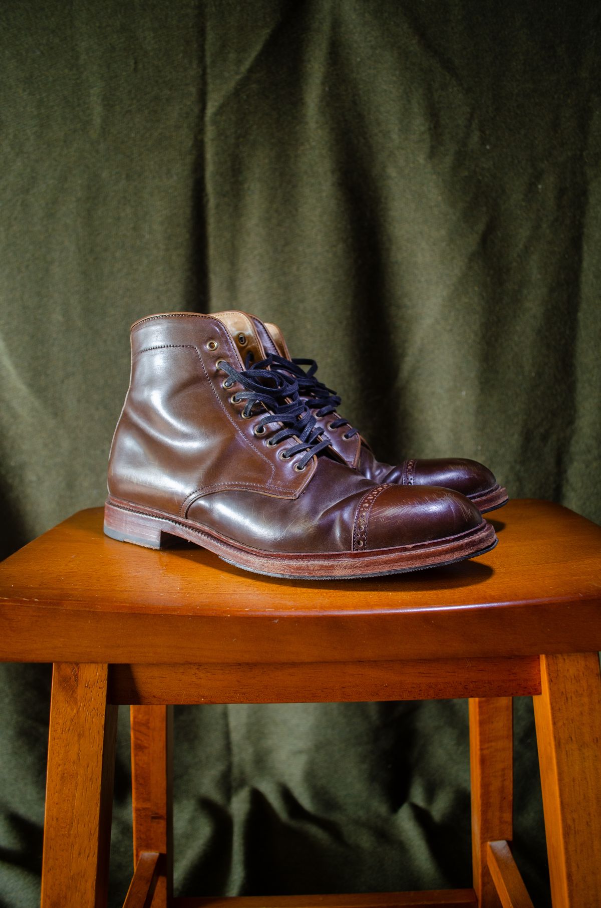 Photo by StarWarrior on December 4, 2024 of the Meermin Derby Boot in Shinki Olive Shell Cordovan.