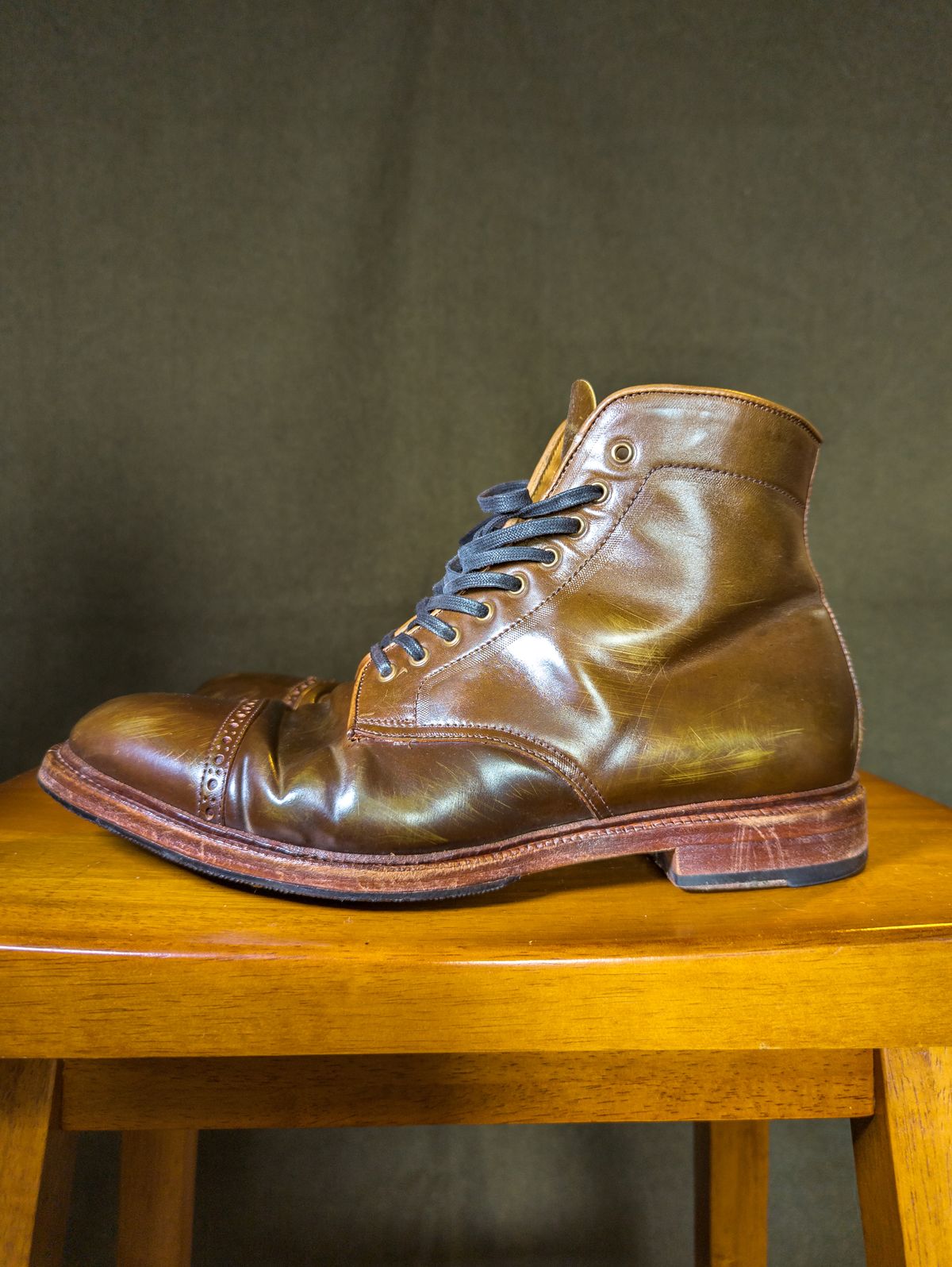 Photo by StarWarrior on March 5, 2025 of the Meermin Derby Boot in Shinki Olive Shell Cordovan.