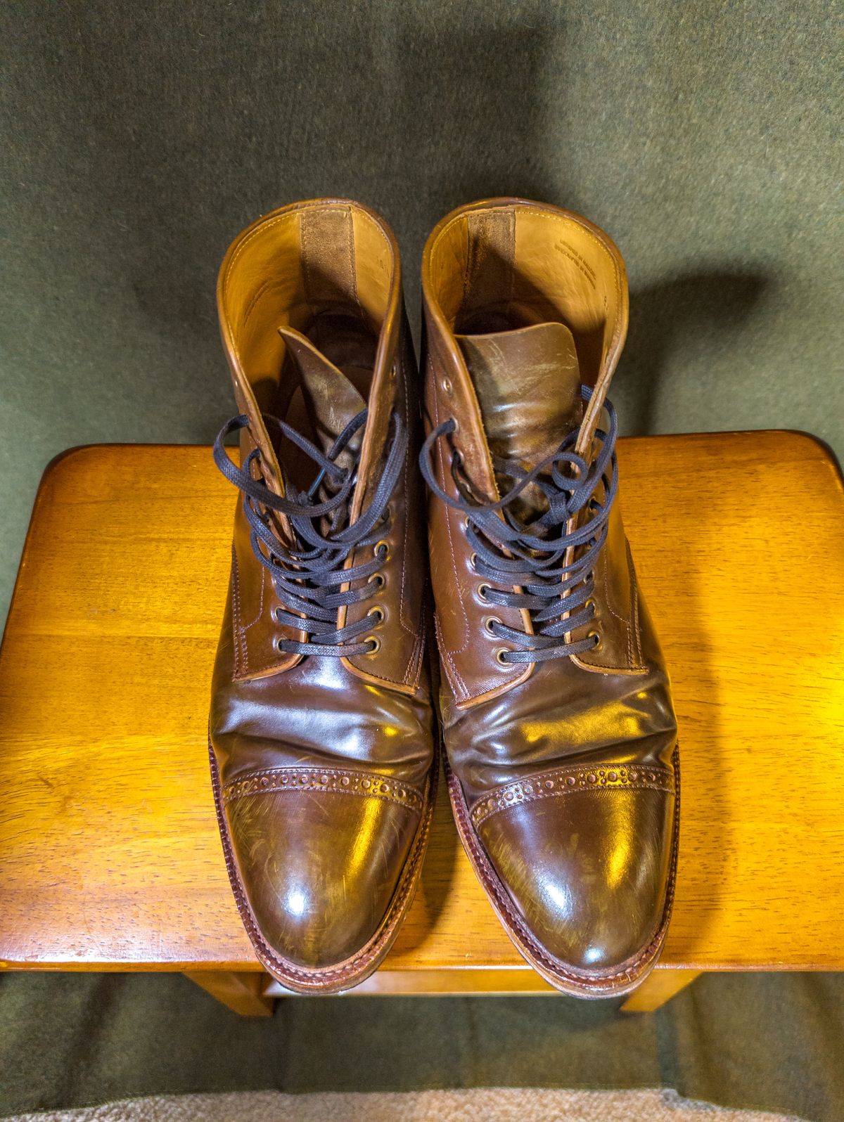 Photo by StarWarrior on March 5, 2025 of the Meermin Derby Boot in Shinki Olive Shell Cordovan.