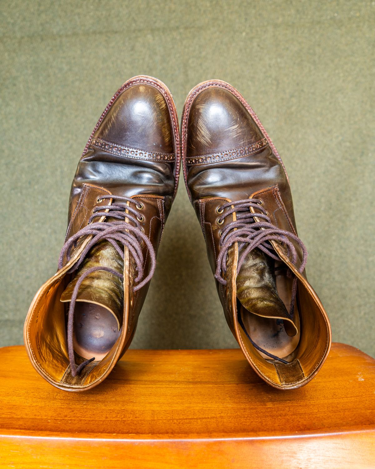 Photo by StarWarrior on April 4, 2025 of the Meermin Derby Boot in Shinki Olive Shell Cordovan.
