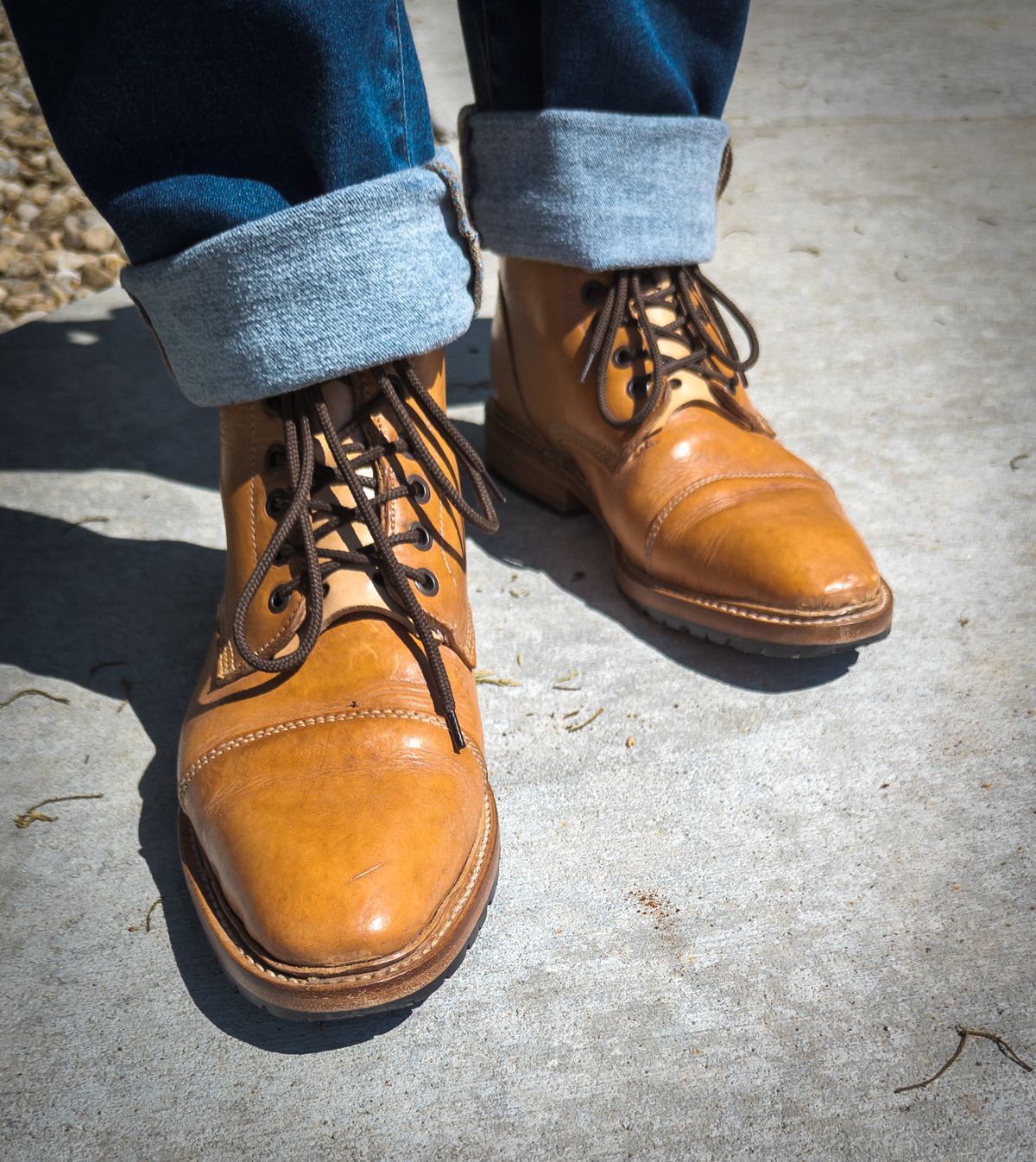 Photo by StarWarrior on June 13, 2023 of the John Doe Shoes 420 in Horween Russet Horsehide Strips.