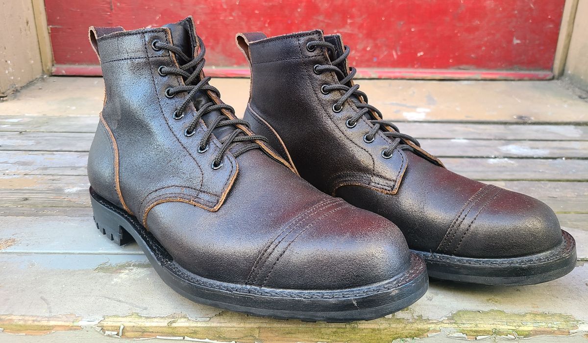 Photo by pnydm on September 27, 2022 of the Truman Service Boot in Horween Black Waxed Flesh.