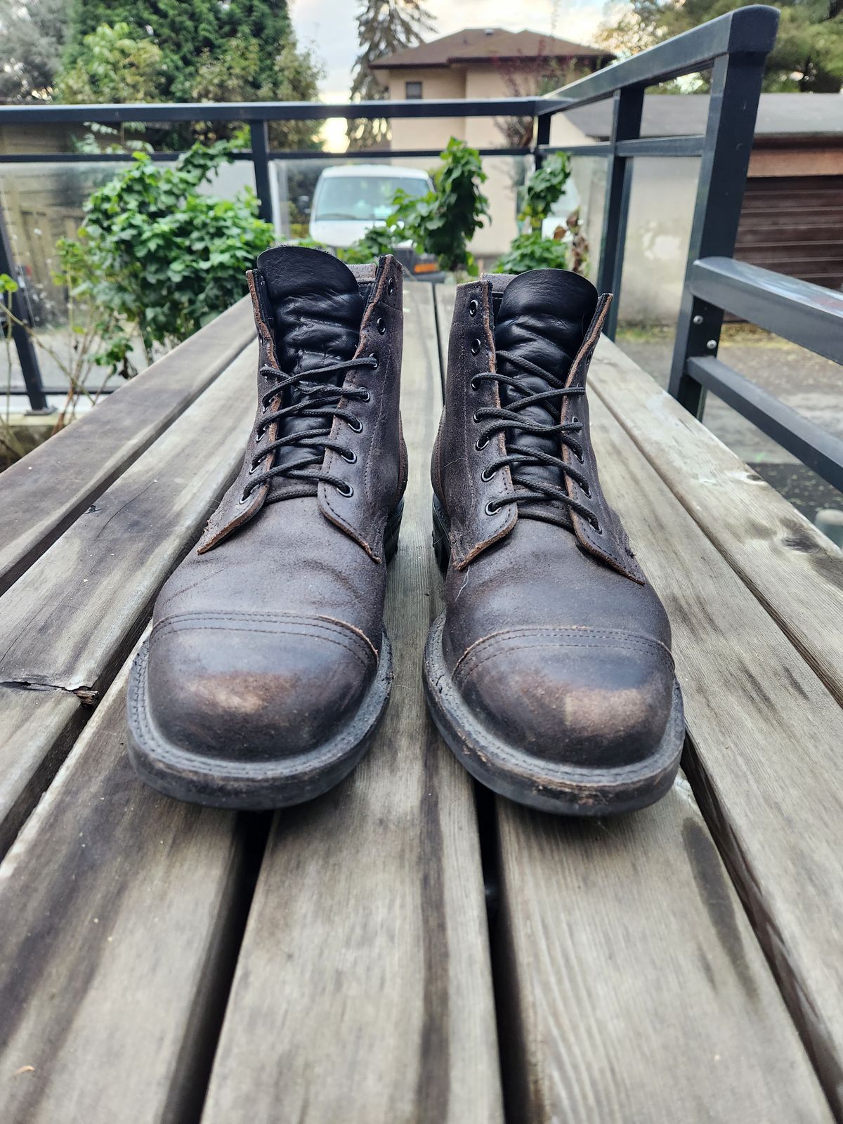 Photo by pnydm on November 5, 2022 of the Truman Service Boot in Horween Black Waxed Flesh.