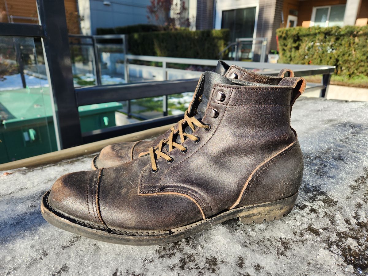 Photo by pnydm on December 5, 2022 of the Truman Service Boot in Horween Black Waxed Flesh.