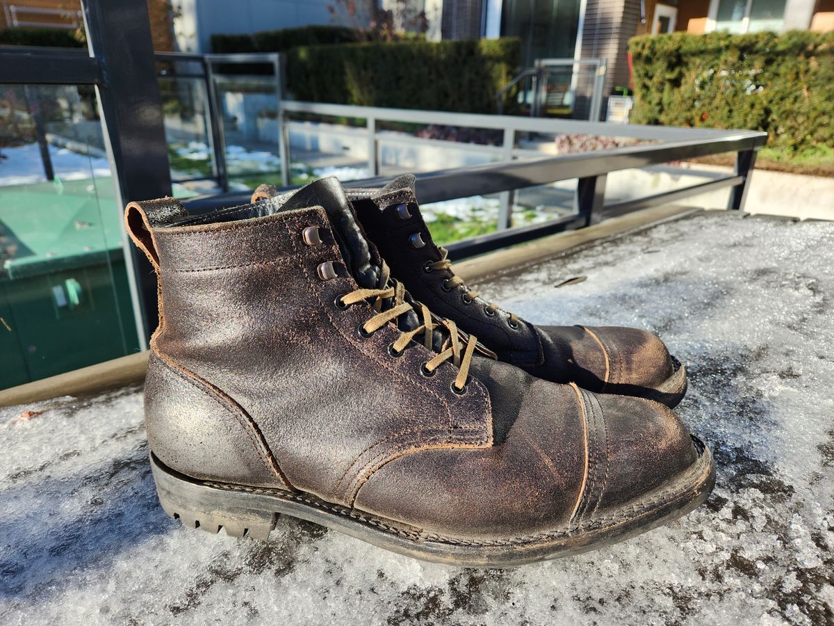 Photo by pnydm on December 5, 2022 of the Truman Service Boot in Horween Black Waxed Flesh.