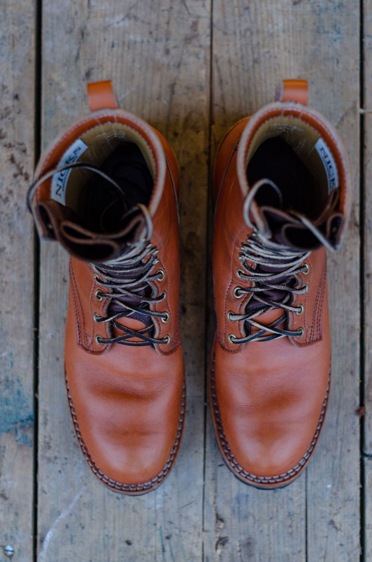 Photo by grainandtwill on January 6, 2022 of the Nicks Overlander in Wickett & Craig Tan English Bridle.