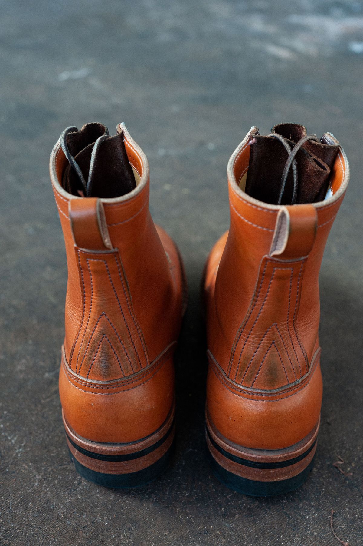 Photo by grainandtwill on May 5, 2022 of the Nicks Overlander in Wickett & Craig Tan English Bridle.