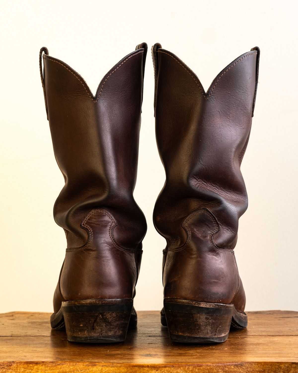 Photo by grainandtwill on February 5, 2025 of the Nicks Polouse in Seidel & 7-8oz Chocolate.