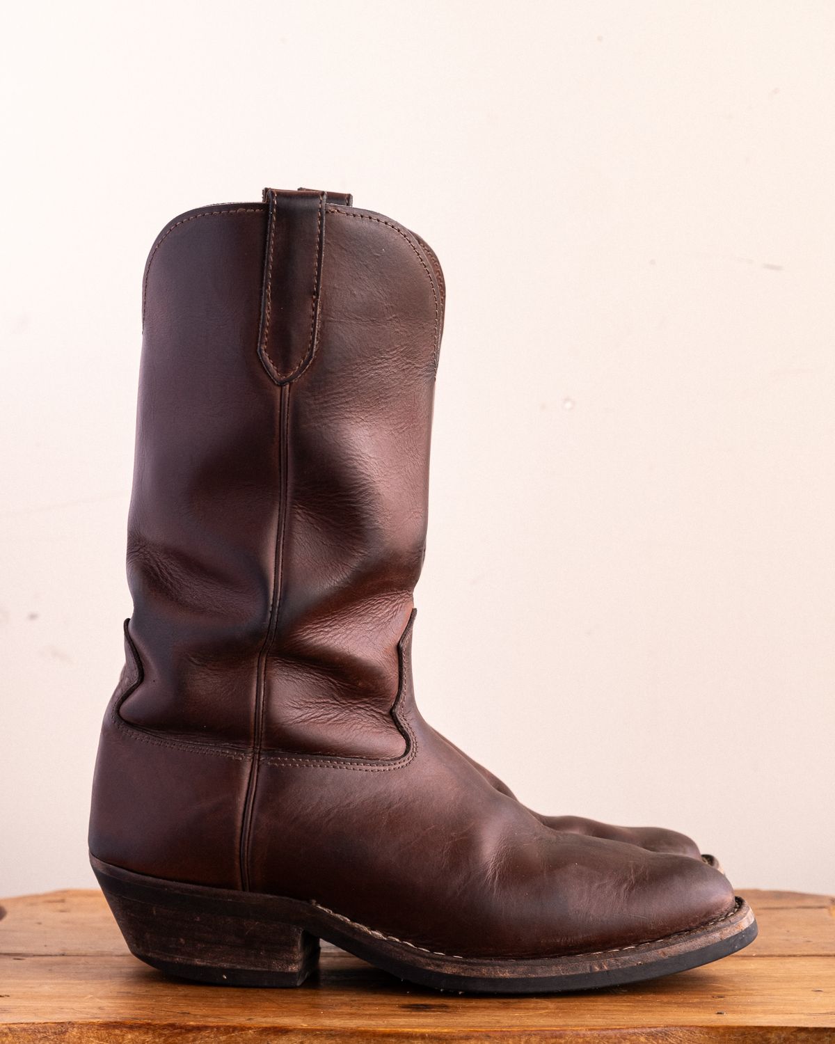 Photo by grainandtwill on March 5, 2025 of the Nicks Polouse in Seidel & 7-8oz Chocolate.