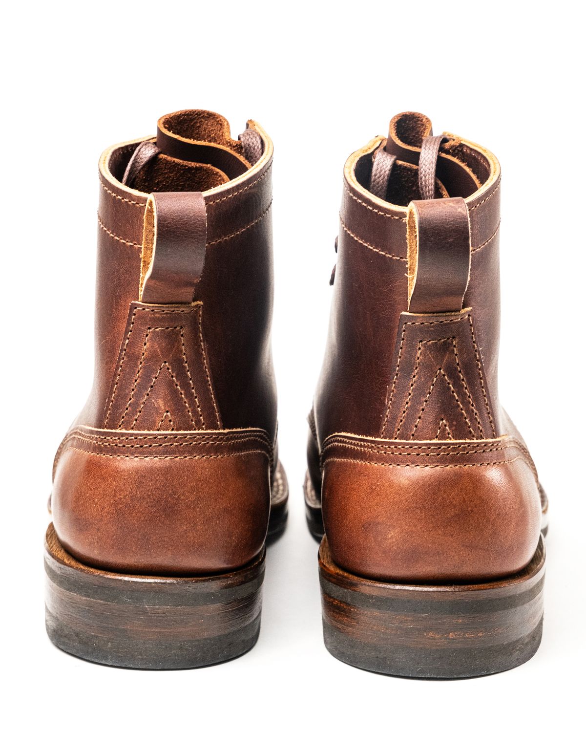 Photo by grainandtwill on November 4, 2023 of the Nicks Falcon in Italian Brown Cypress.