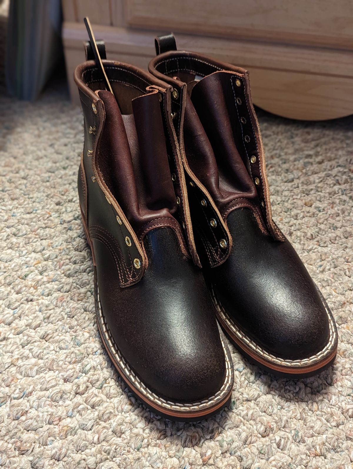 Photo by GreatAldini on May 8, 2023 of the Nicks Falcon in Horween Brown Waxed Flesh.