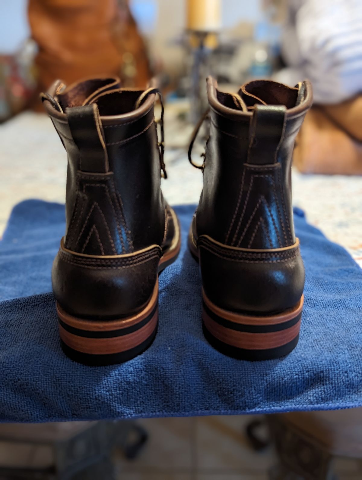Photo by GreatAldini on October 1, 2023 of the Nicks Falcon in Horween Brown Waxed Flesh.