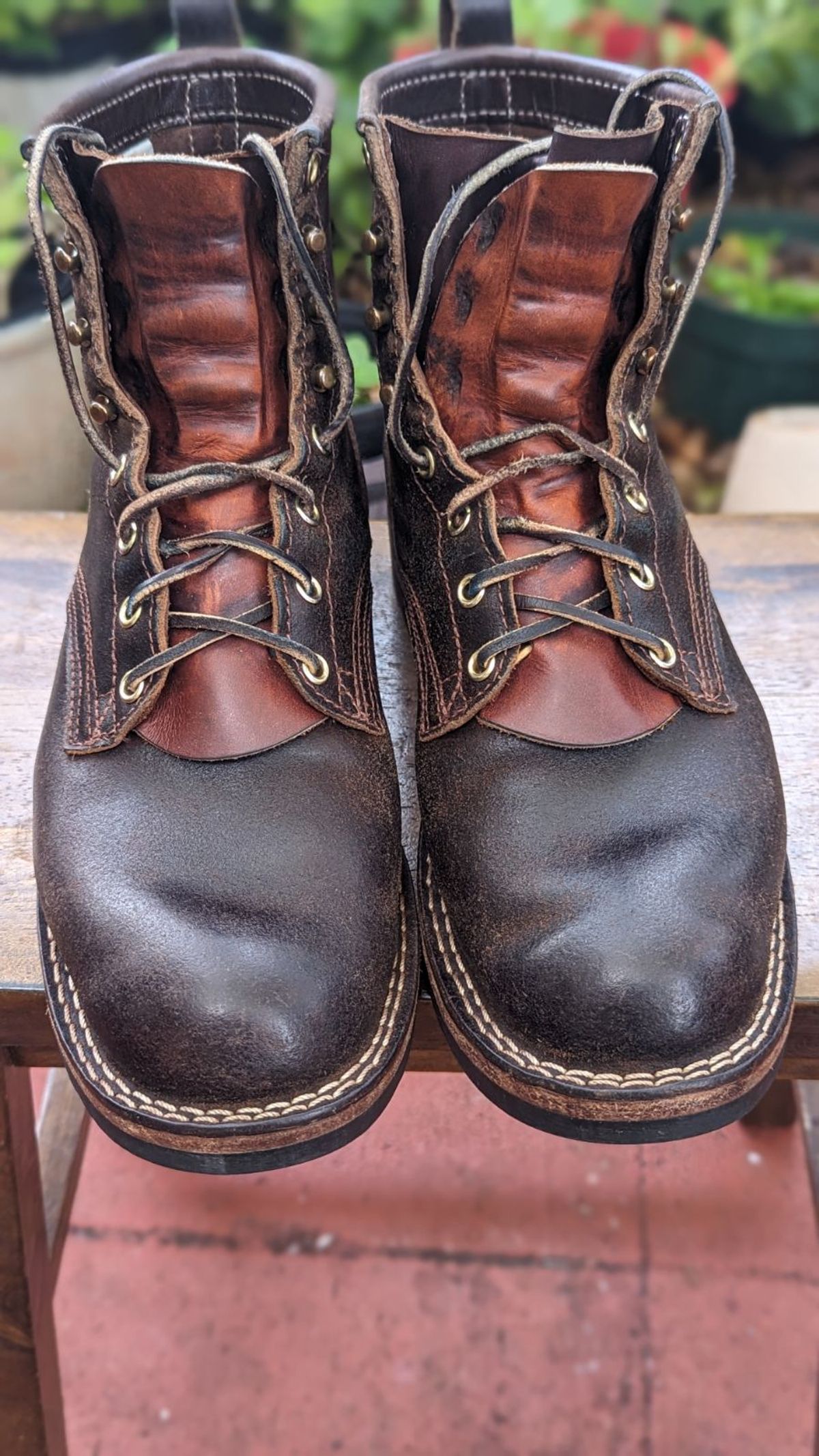 Photo by GreatAldini on January 5, 2024 of the Nicks Falcon in Horween Brown Waxed Flesh.