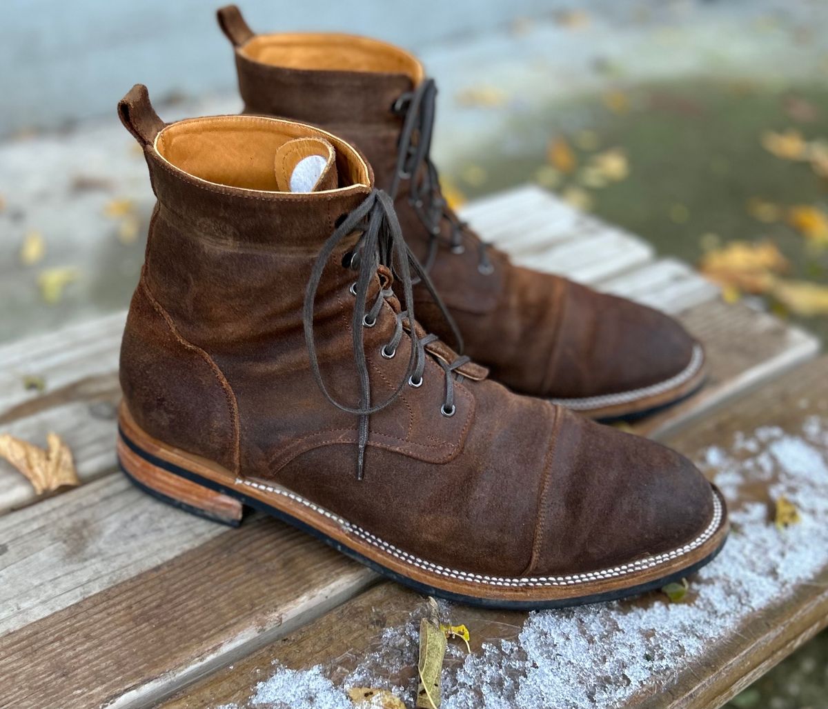 Photo by heritage_boots_obsessed on November 2, 2023 of the TAFT Stitchdown Legacy Boot in C.F. Stead Rust Waxy Commander Suede.