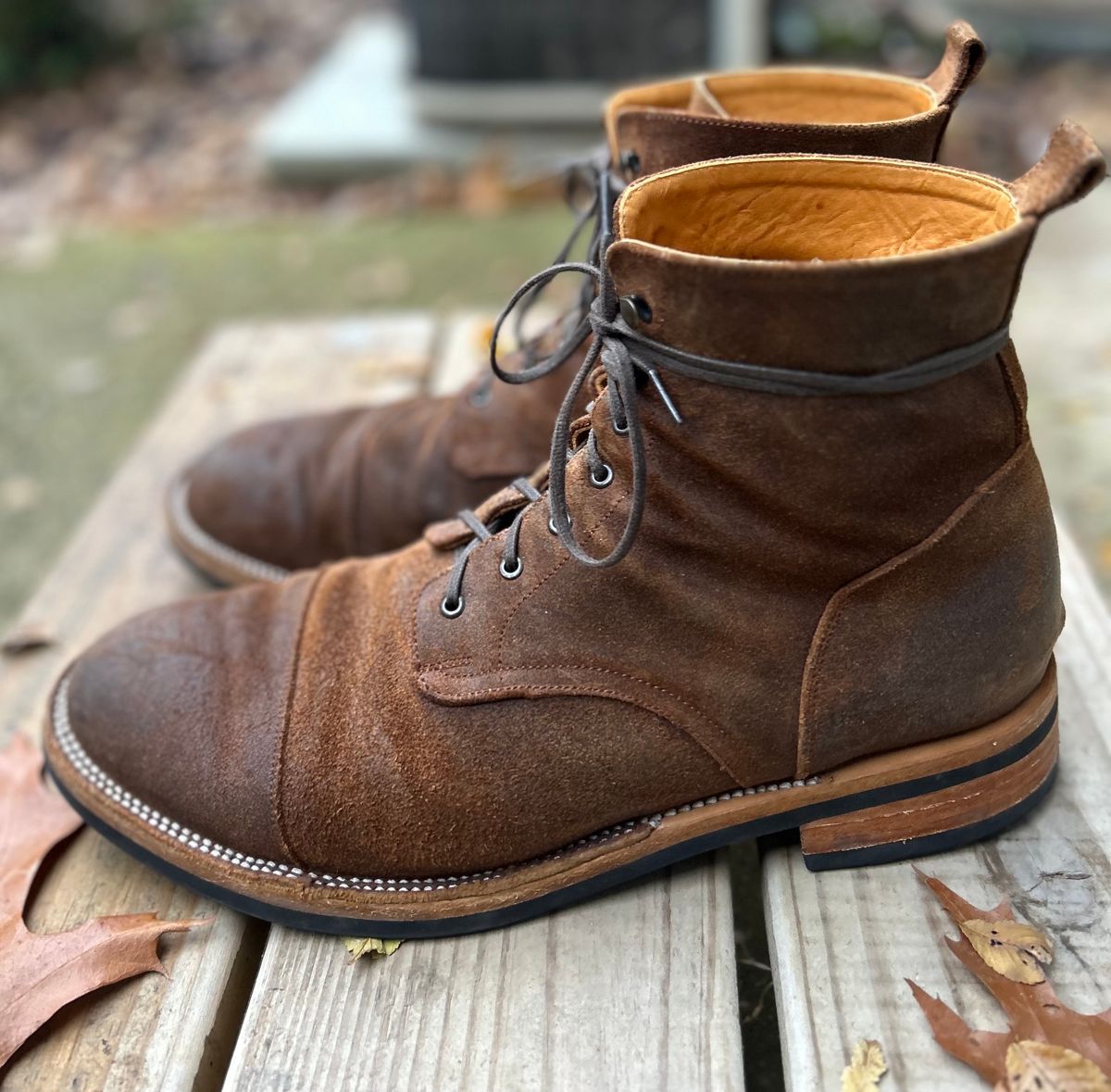 Photo by heritage_boots_obsessed on December 2, 2023 of the TAFT Stitchdown Legacy Boot in C.F. Stead Rust Waxy Commander Suede.