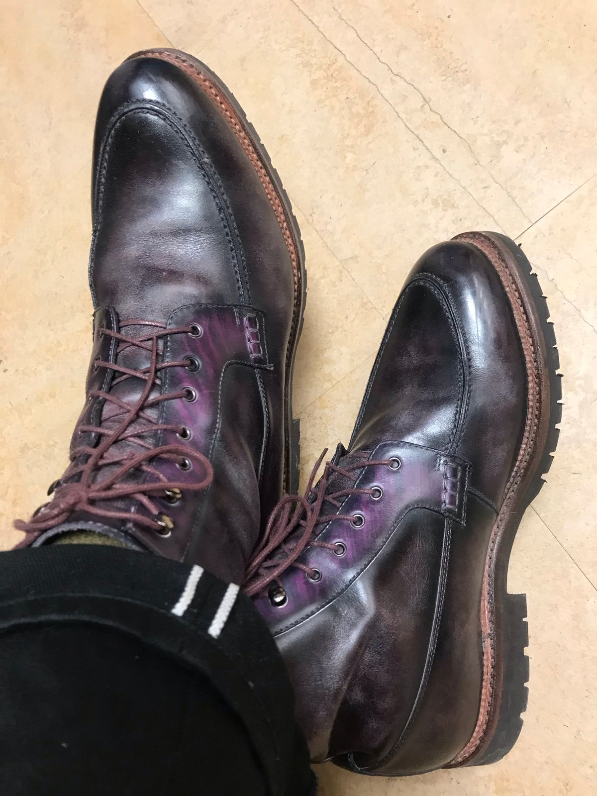 Photo by gadaboutjourney on October 16, 2022 of the Unknown Maker Unknown Model in Unknown Leather.