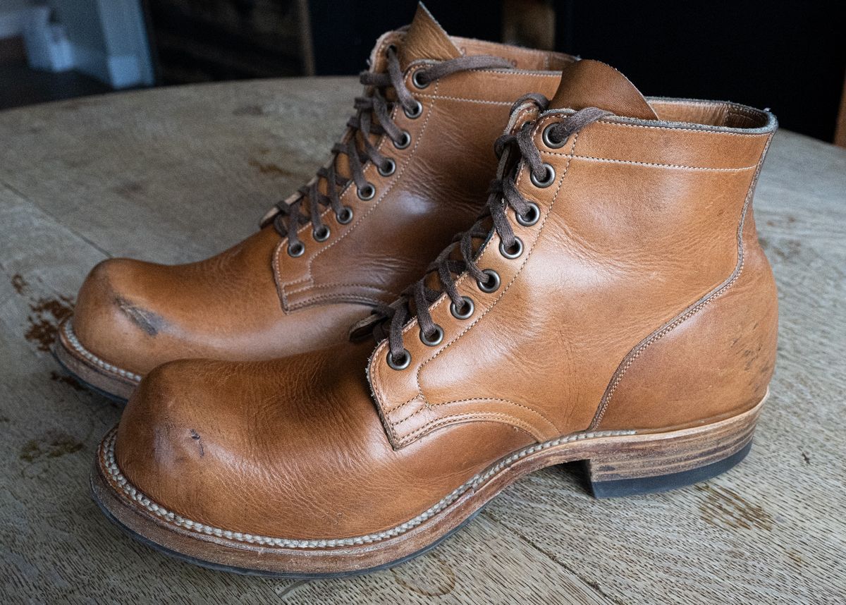 Photo by rustic.boots on November 3, 2024 of the Viberg Service Boot in Horween Raw Natural Wolly Chromexcel.