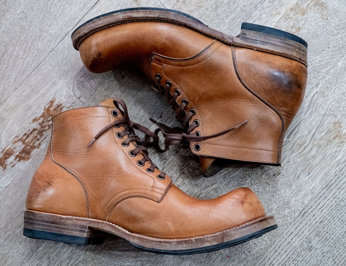 Photo by rustic.boots on December 5, 2024 of the Viberg Service Boot in Horween Raw Natural Wolly Chromexcel.