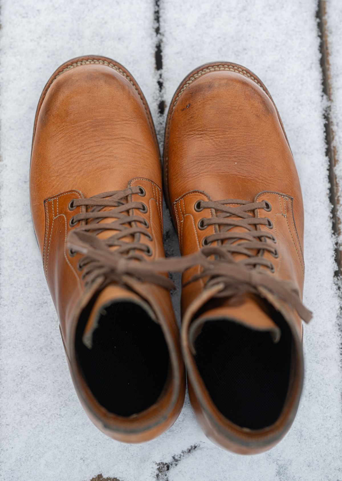 Photo by rustic.boots on January 2, 2025 of the Viberg Service Boot in Horween Raw Natural Wolly Chromexcel.