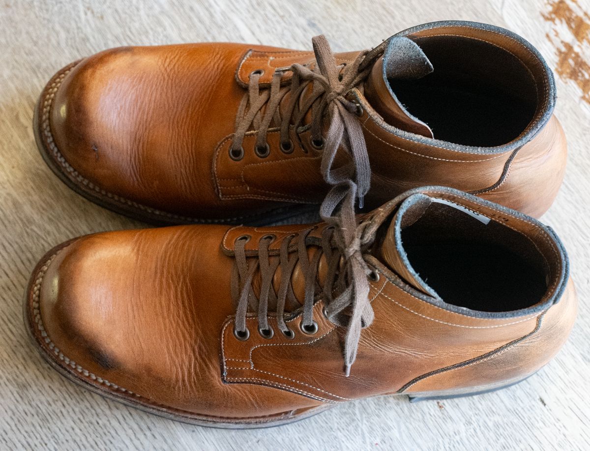 Photo by rustic.boots on March 1, 2025 of the Viberg Service Boot in Horween Raw Natural Wolly Chromexcel.