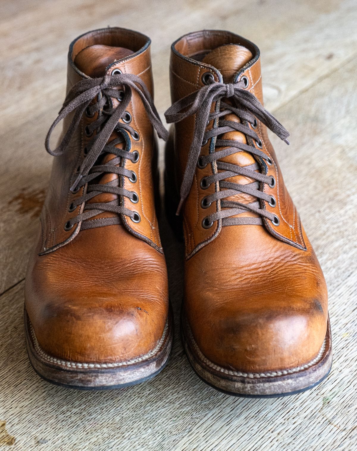 Photo by rustic.boots on April 3, 2025 of the Viberg Service Boot in Horween Raw Natural Wolly Chromexcel.