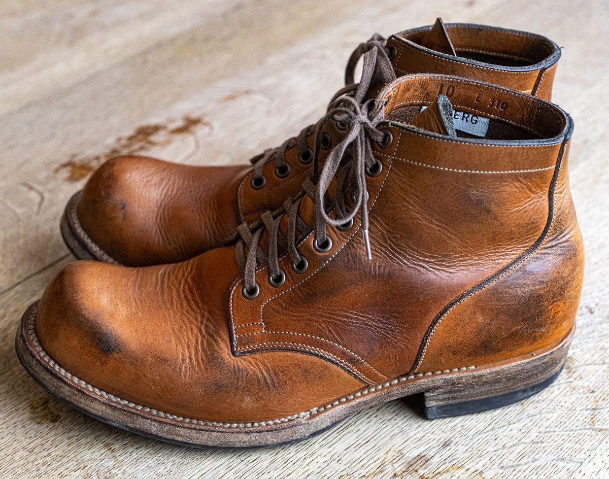 Photo by rustic.boots on April 3, 2025 of the Viberg Service Boot in Horween Raw Natural Wolly Chromexcel.