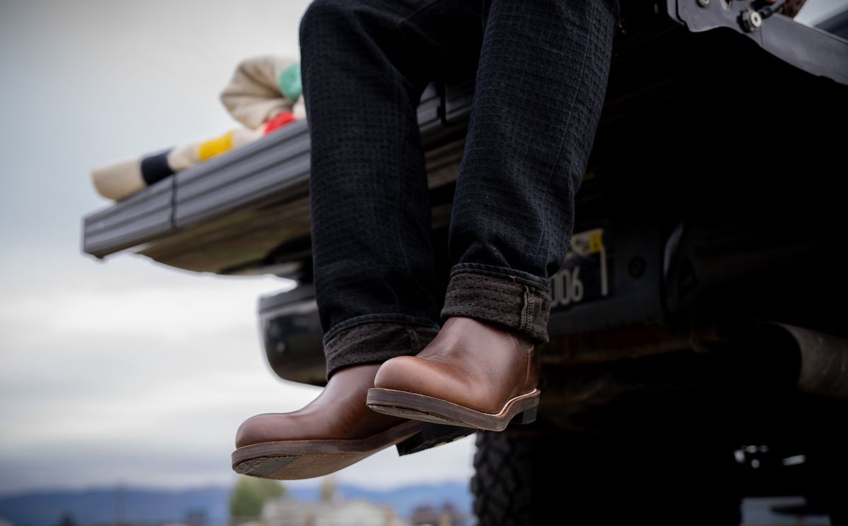 Photo by rustic.boots on October 2, 2023 of the Rolling Dub Trio Stan in Horween Brown Chromexcel.