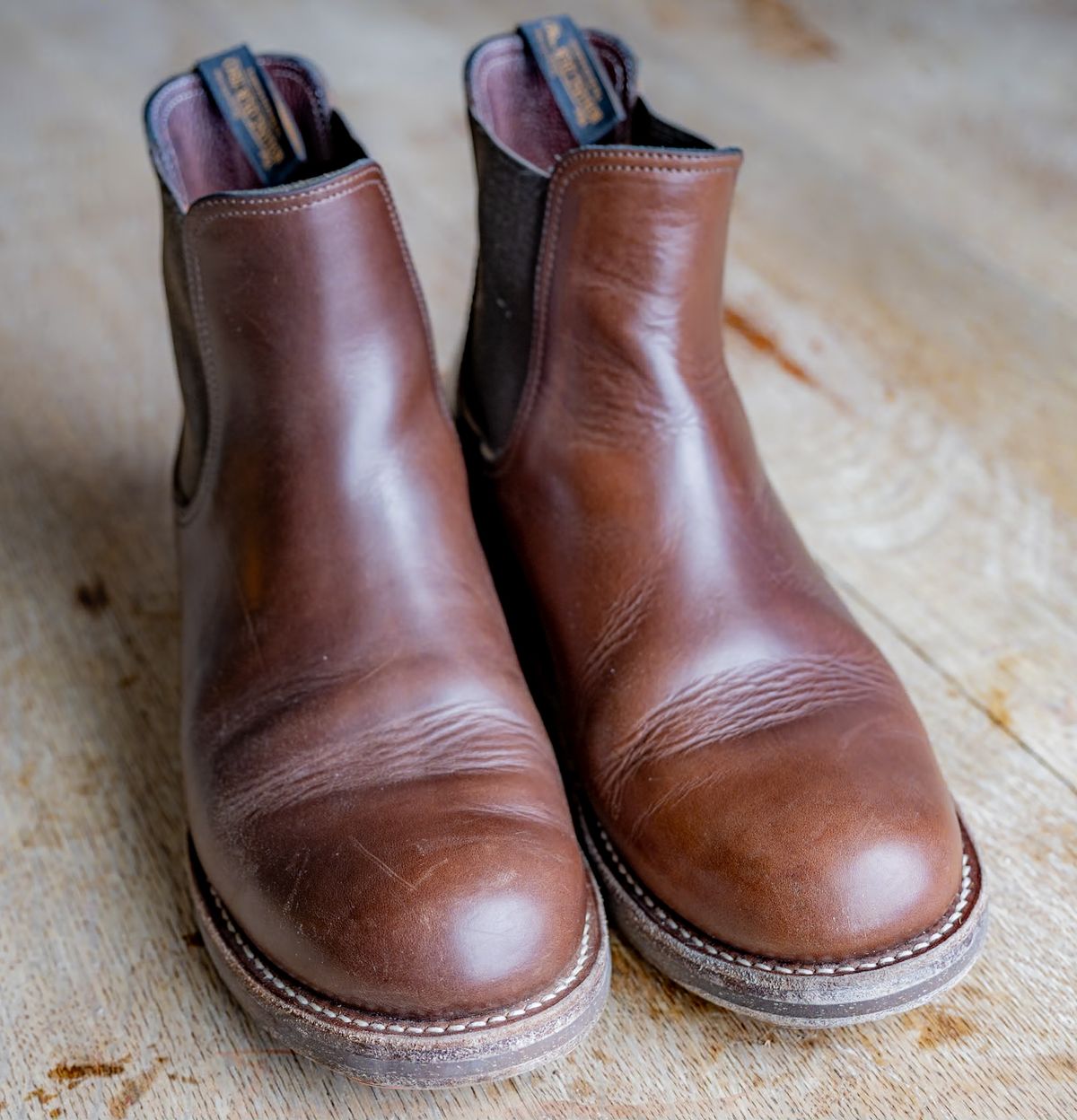 Photo by rustic.boots on November 4, 2023 of the Rolling Dub Trio Stan in Horween Brown Chromexcel.