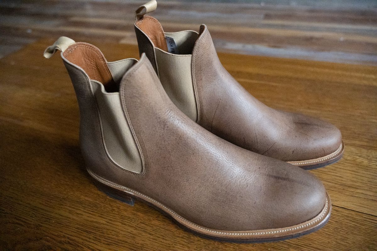 Photo by rustic.boots on October 2, 2022 of the Viberg Chelsea in C.F. Stead Camel Hair Waxed Kudu.