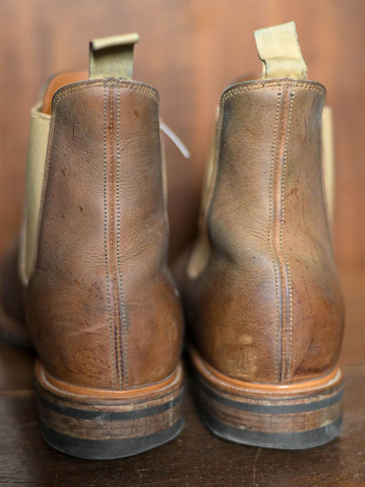 Photo by rustic.boots on January 4, 2023 of the Viberg Chelsea in C.F. Stead Camel Hair Waxed Kudu.