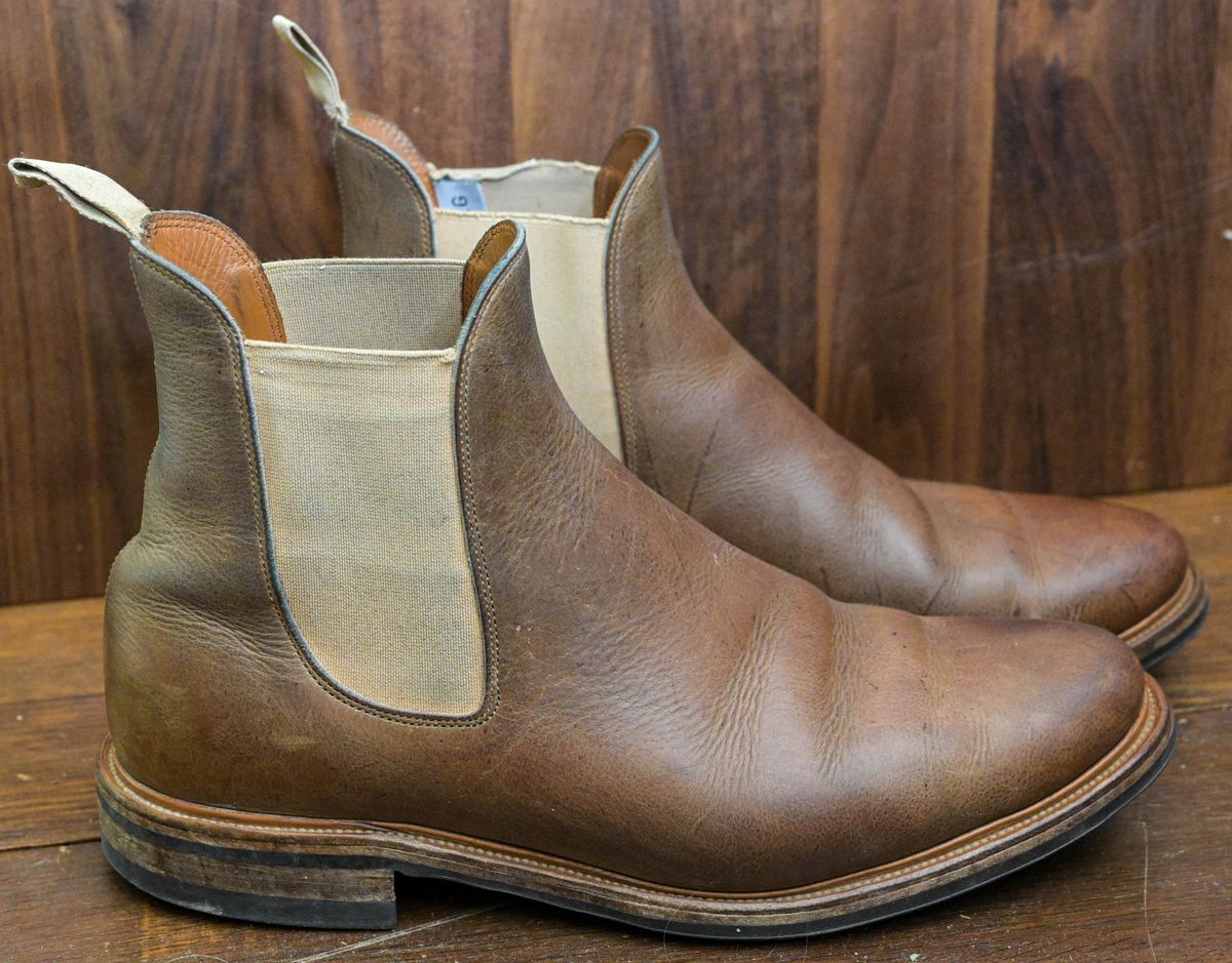 Photo by rustic.boots on February 2, 2023 of the Viberg Chelsea in C.F. Stead Camel Hair Waxed Kudu.