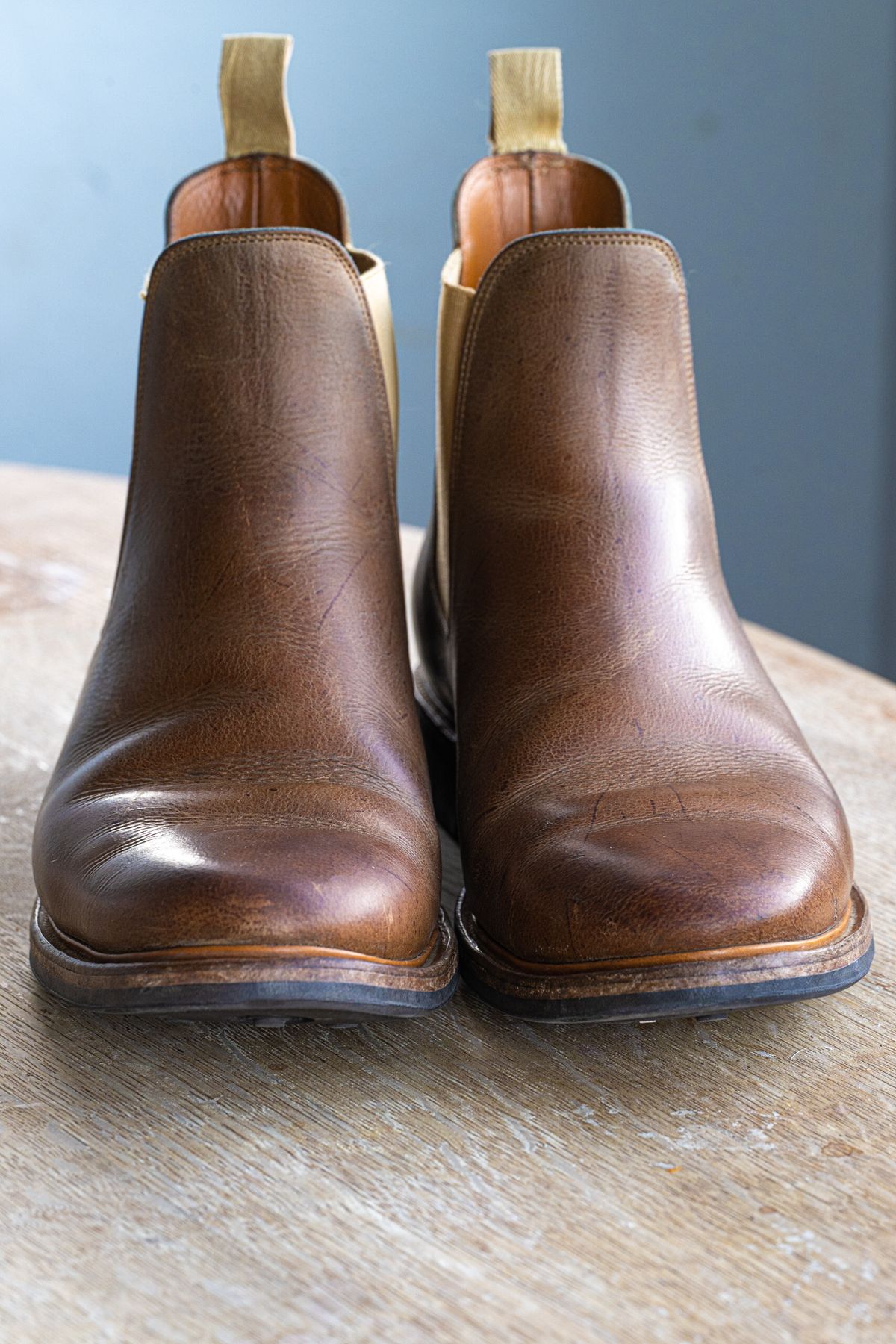 Photo by rustic.boots on March 4, 2023 of the Viberg Chelsea in C.F. Stead Camel Hair Waxed Kudu.