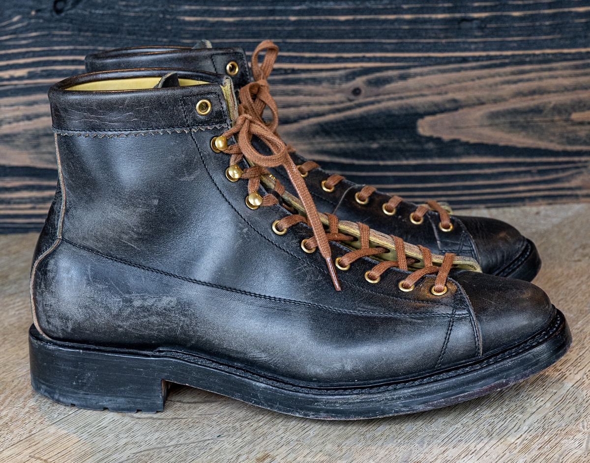 Photo by rustic.boots on December 1, 2025 of the Sagara Cordmaster in Black Rust Arborwax.