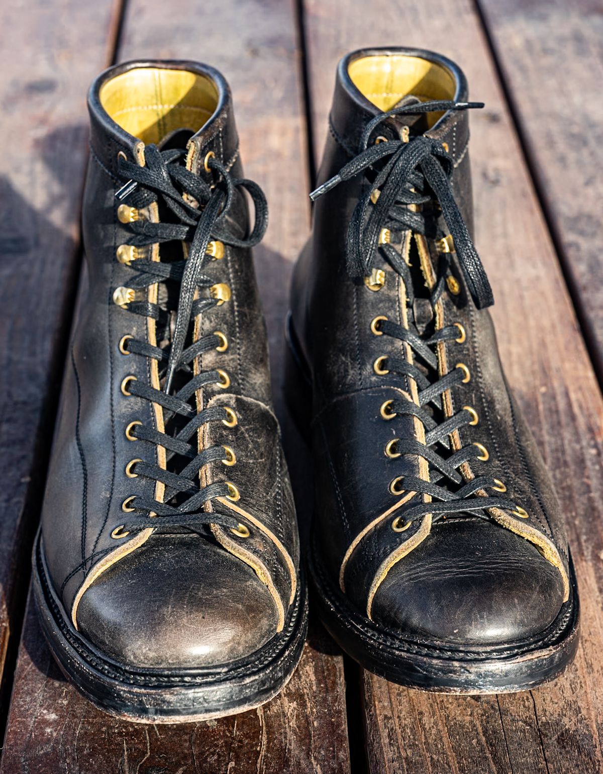 Photo by rustic.boots on February 1, 2026 of the Sagara Cordmaster in Black Rust Arborwax.