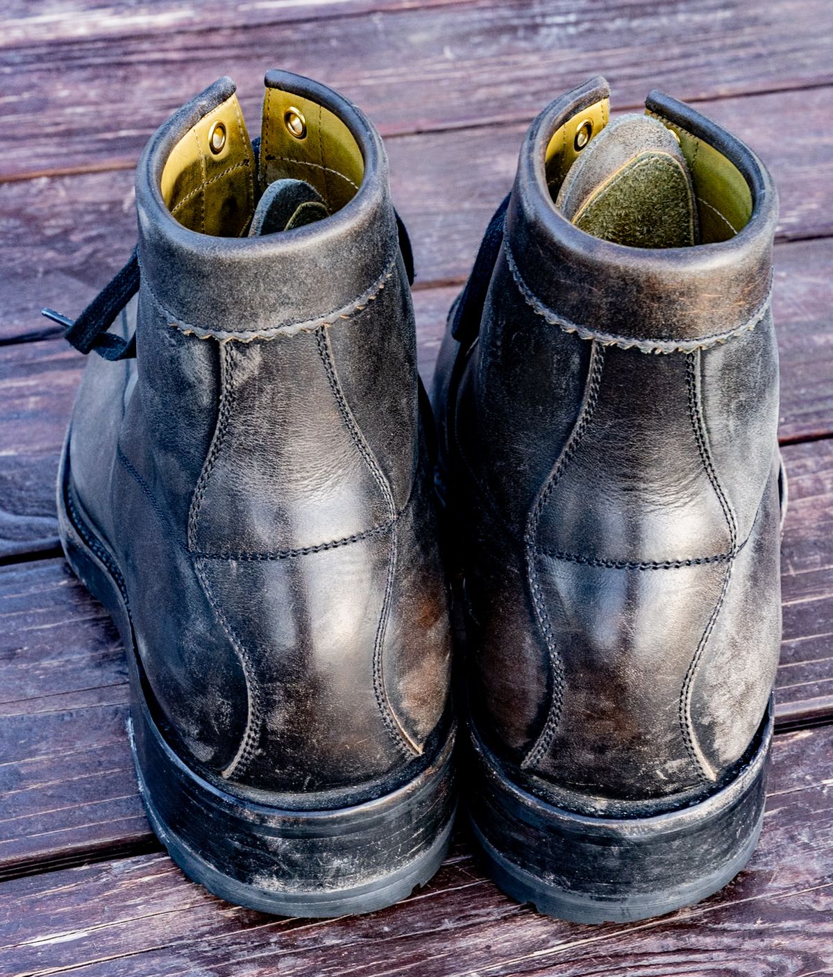Photo by rustic.boots on March 3, 2026 of the Sagara Cordmaster in Black Rust Arborwax.