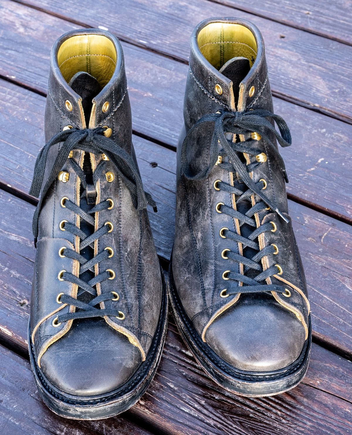 Photo by rustic.boots on March 3, 2026 of the Sagara Cordmaster in Black Rust Arborwax.