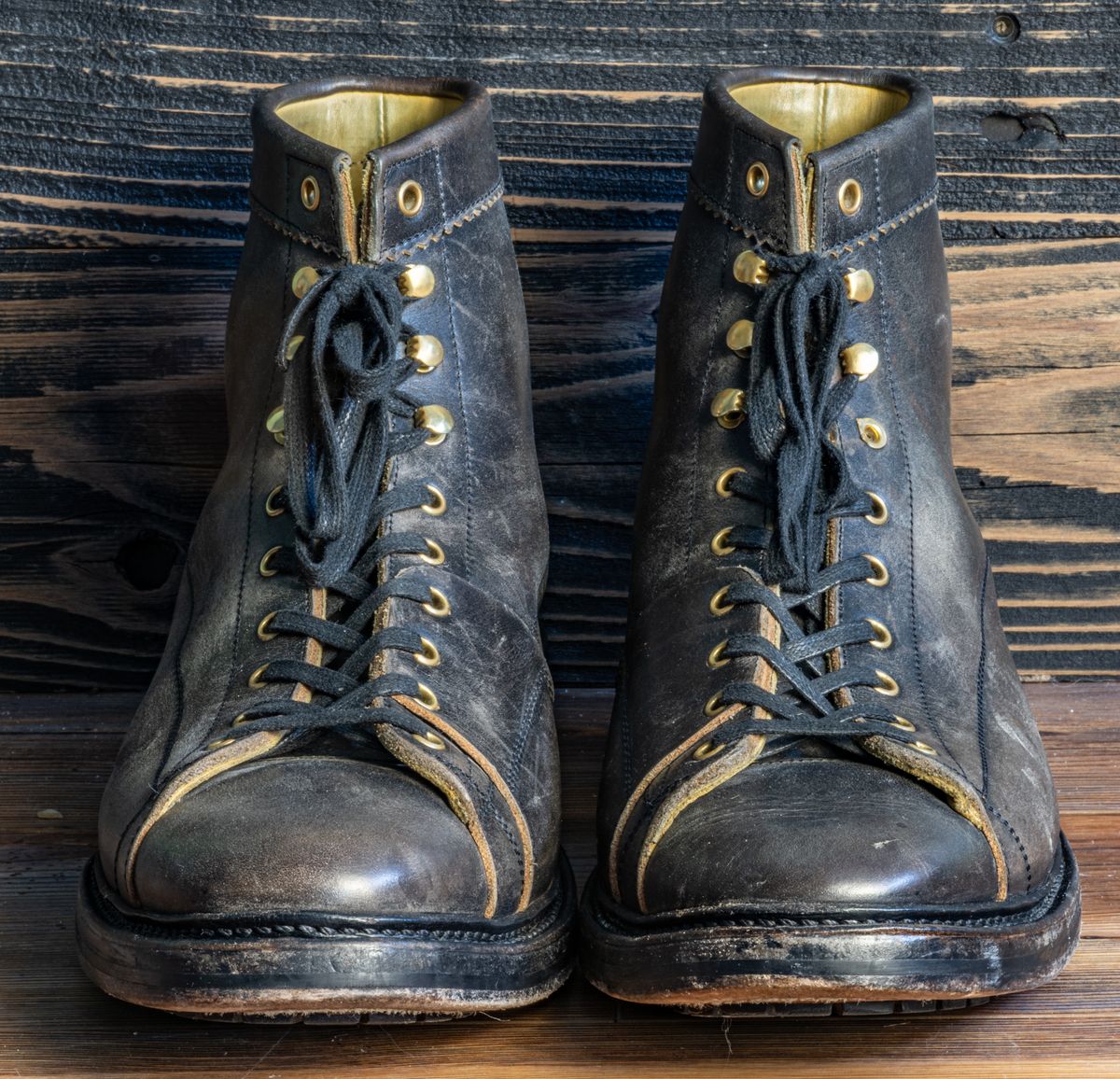 Photo by rustic.boots on March 23, 2026 of the Sagara Cordmaster in Black Rust Arborwax.