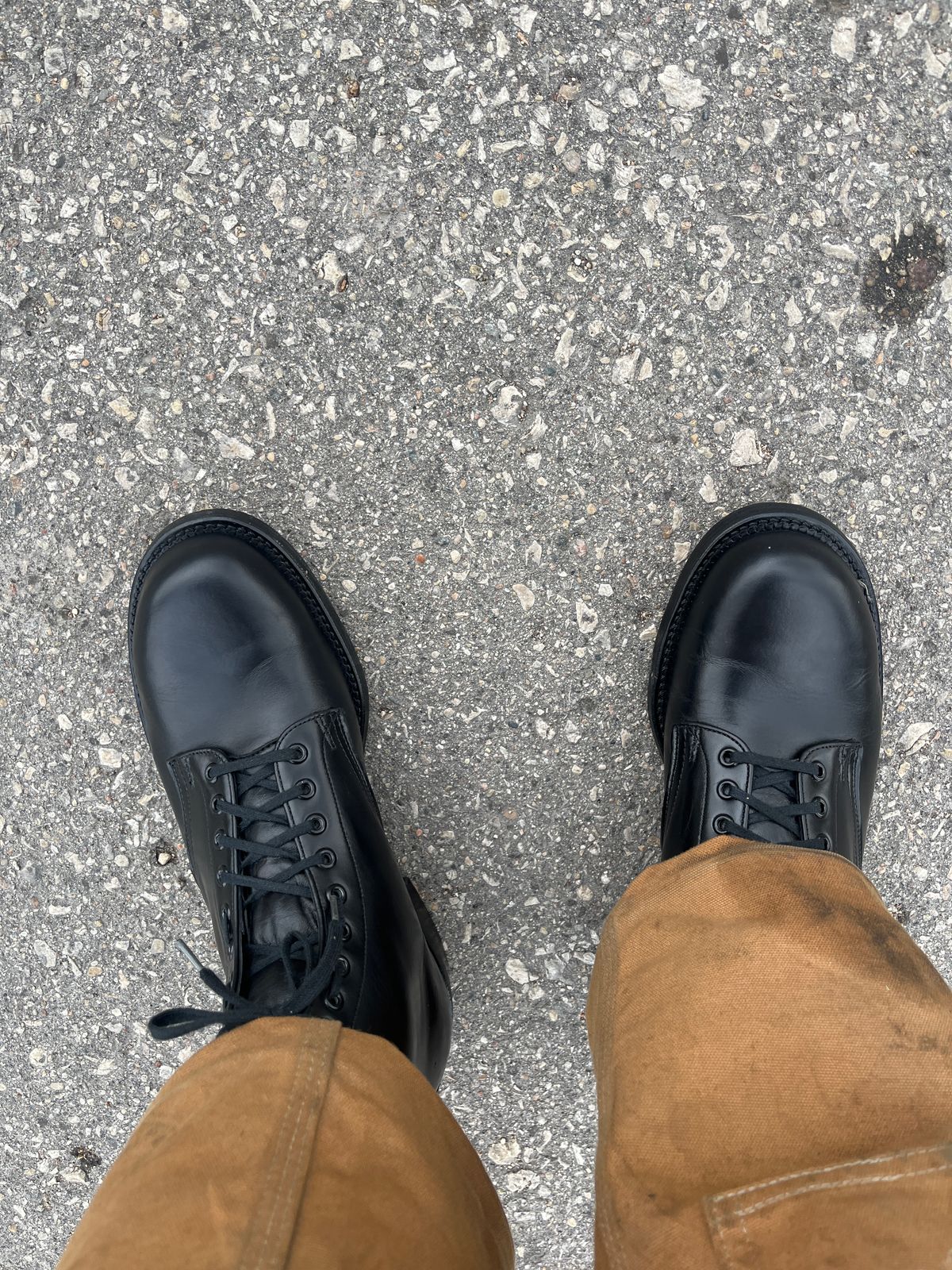 Photo by BigMunnyMunro on November 6, 2024 of the Unknown Maker Service Boot in Unknown Leather.