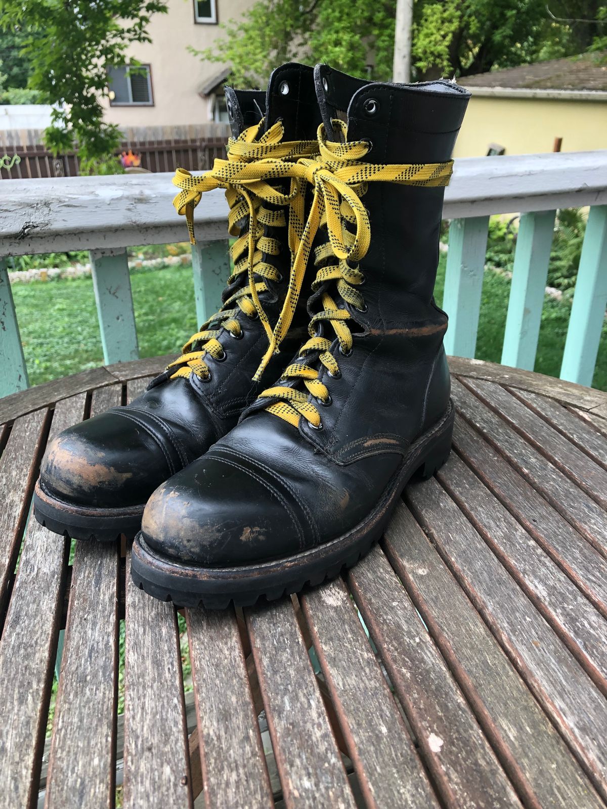 Photo by BigMunnyMunro on August 10, 2023 of the H.H. Brown Garrison Dress Boot in Black Corrected Grain Hi Shine “Teacore”.