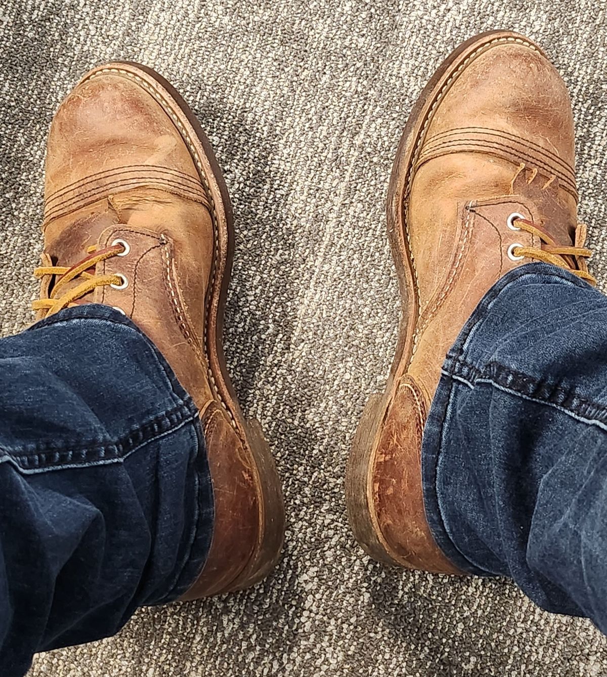 Photo by Zeonic on February 23, 2023 of the Red Wing Iron Ranger in S.B. Foot Copper Rough and Tough.