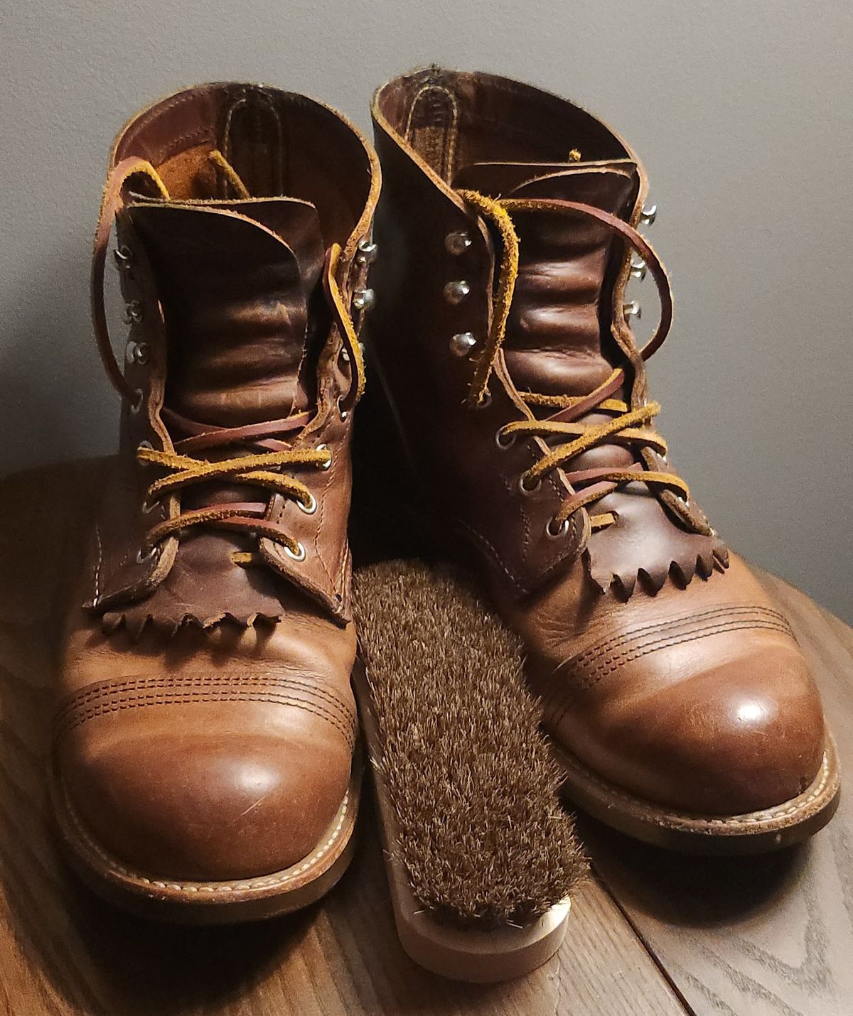 Photo by Zeonic on March 11, 2023 of the Red Wing Iron Ranger in S.B. Foot Copper Rough and Tough.