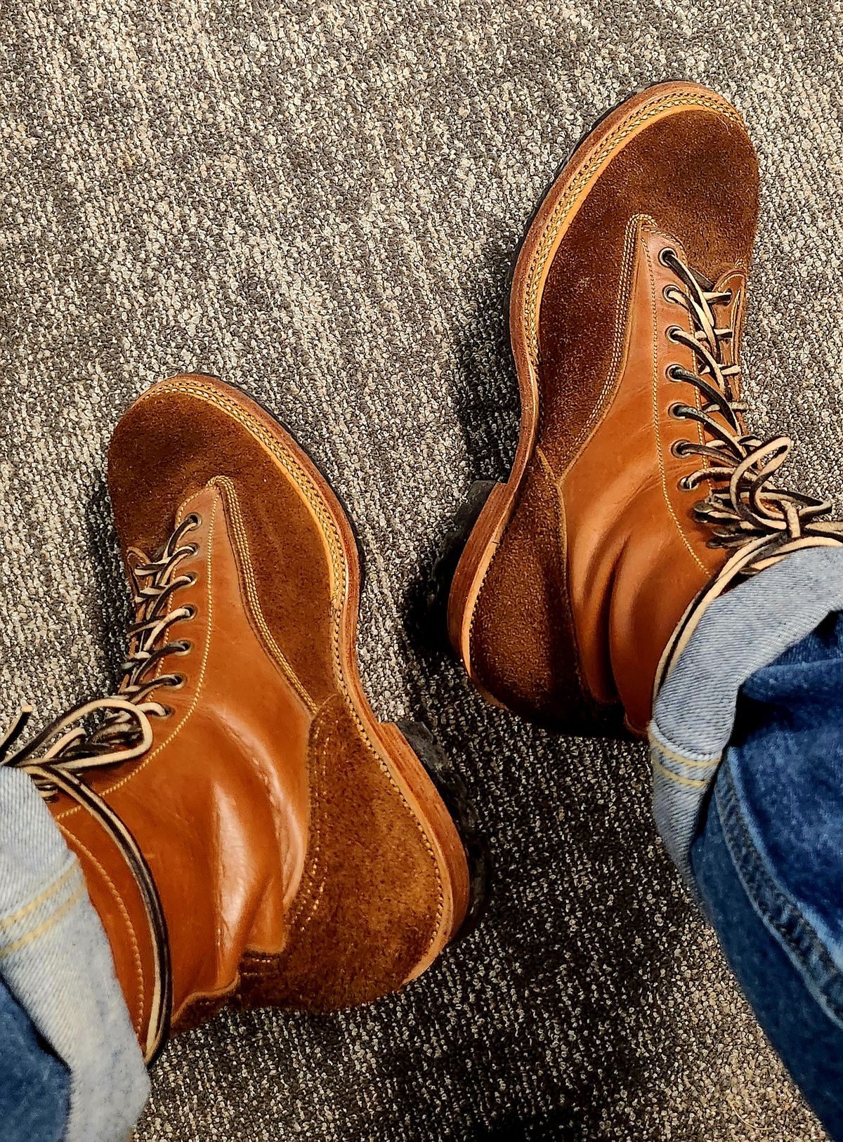 Photo by Zeonic on November 1, 2024 of the Fortis Boots Goldrush in Badalassi Carlo Cognac Minerva.