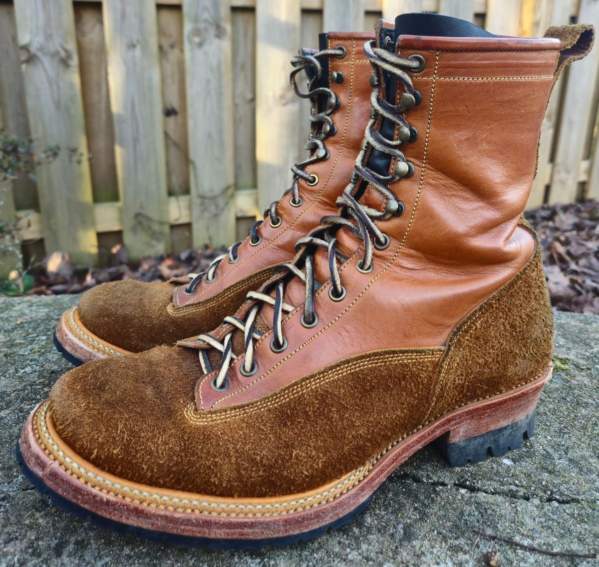 Photo by Zeonic on January 4, 2025 of the Fortis Boots Goldrush in Badalassi Carlo Cognac Minerva.