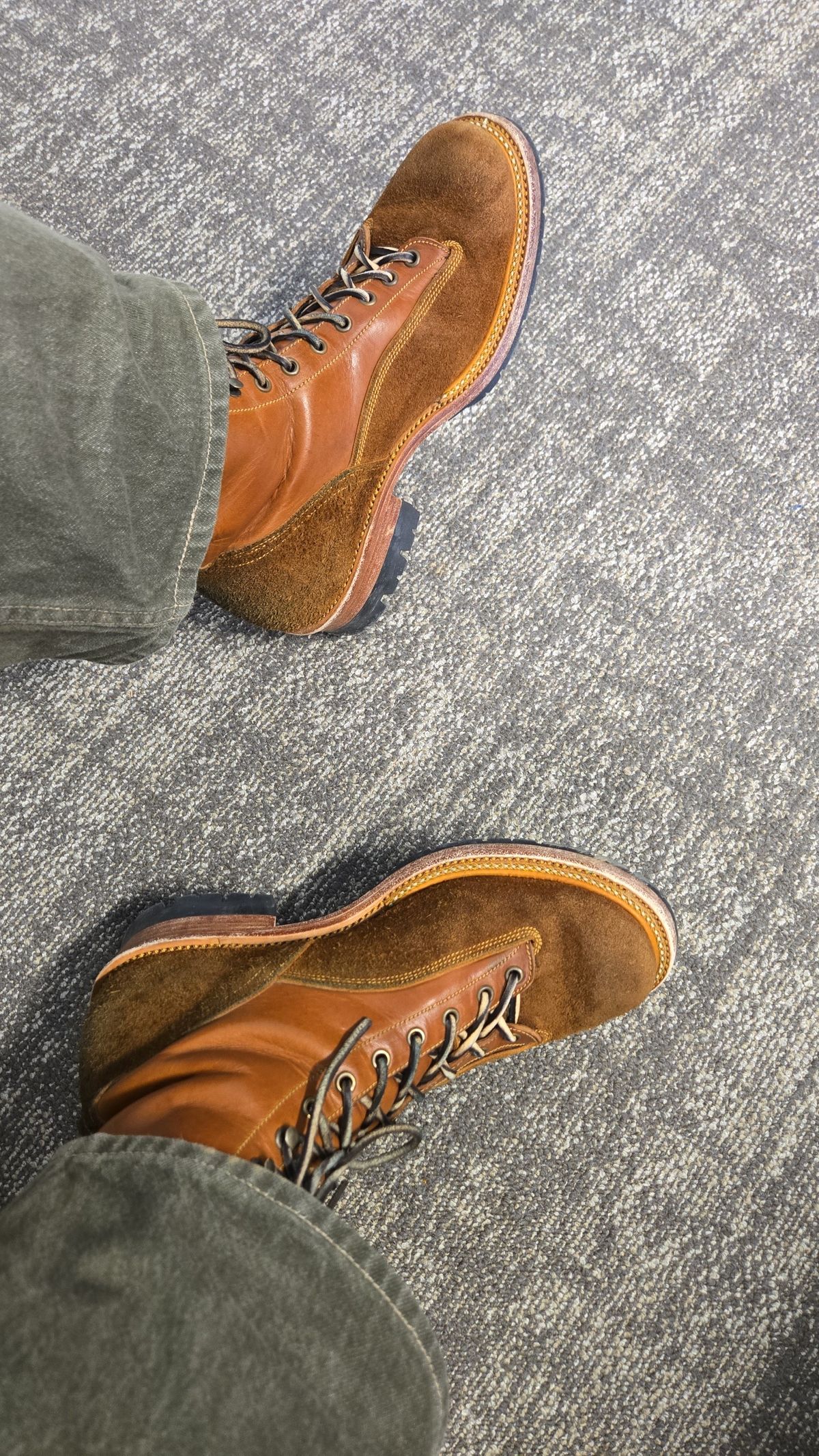 Photo by Zeonic on January 15, 2025 of the Fortis Boots Goldrush in Badalassi Carlo Cognac Minerva.